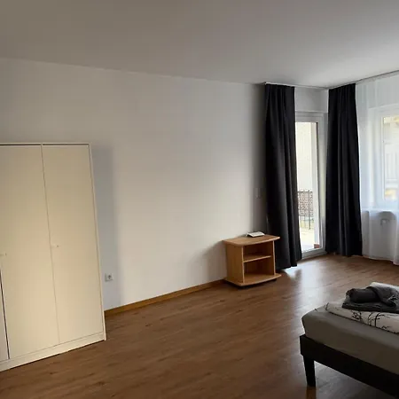 Schoene Vollausgestattete 4 Mit Terrasse Und Garten In Hannover * Sehnde